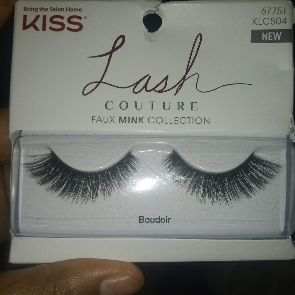 Mink Lashes - Picture 2 of 2